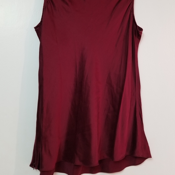 💥SOLD -Silk Tank Top - Picture 6 of 7